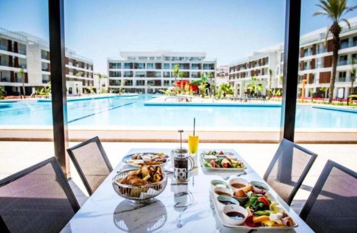 Courtyard Long Beach Holiday Resort Iskele District  エクステリア 写真